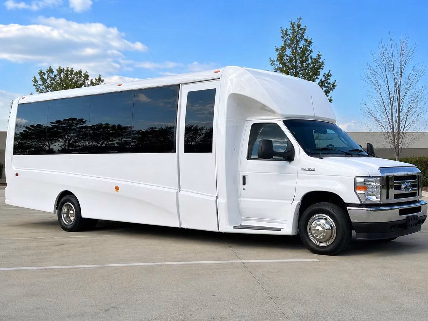 18 passenger minibus