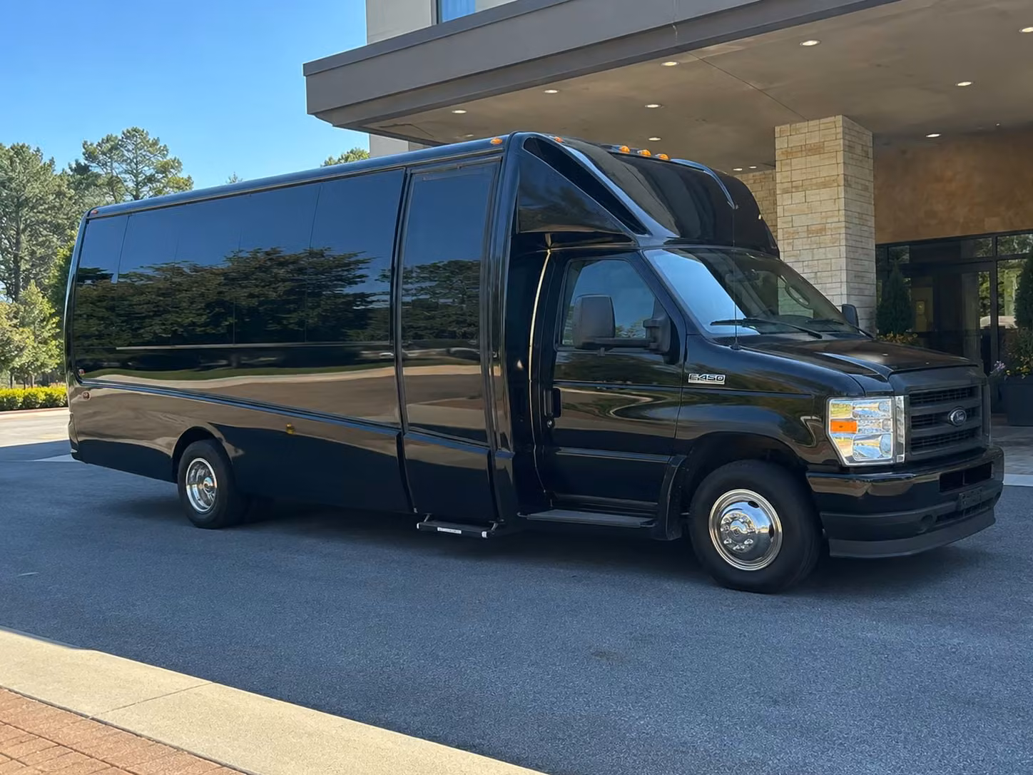 20 passenger minibus