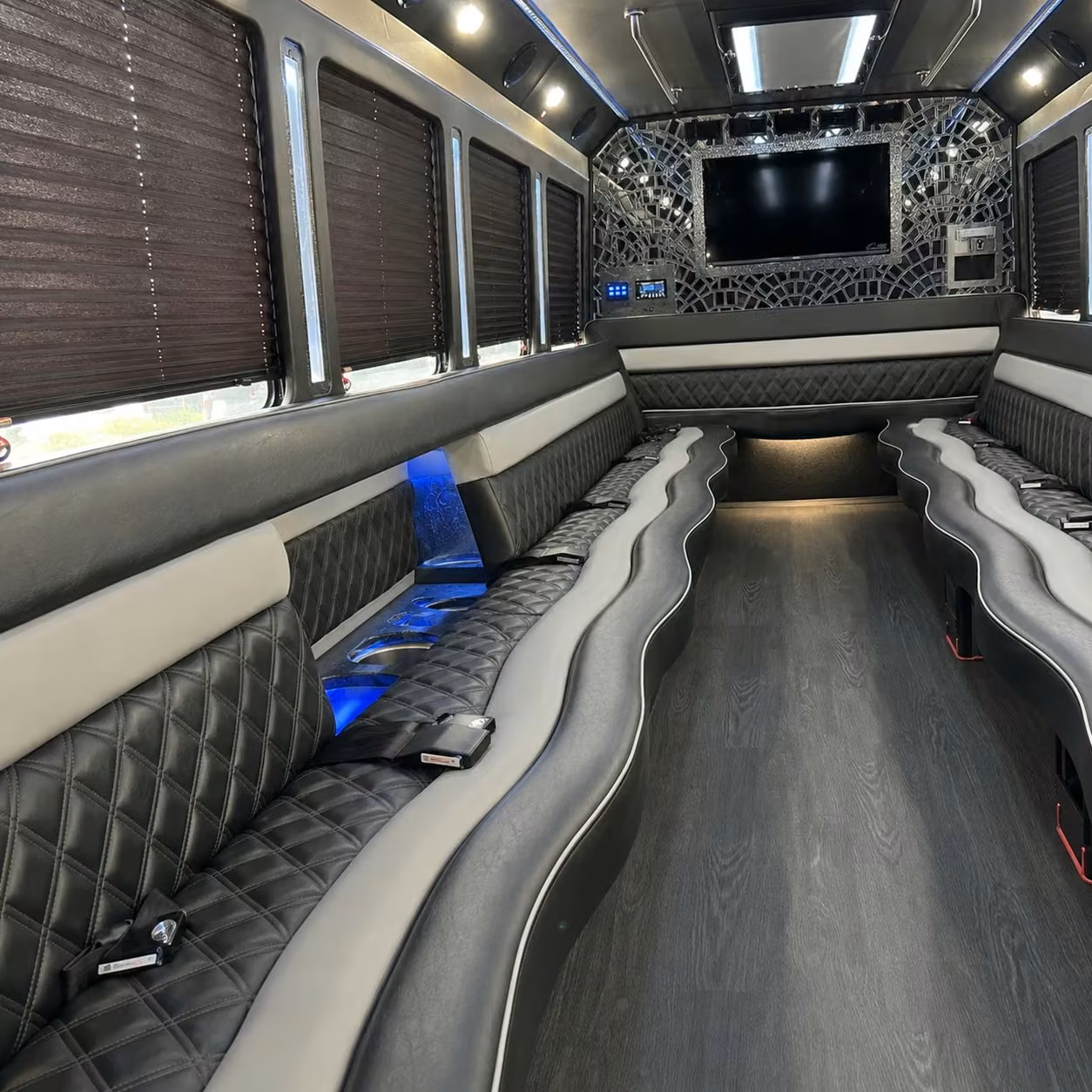 bus rentals for olathe proms homecomings