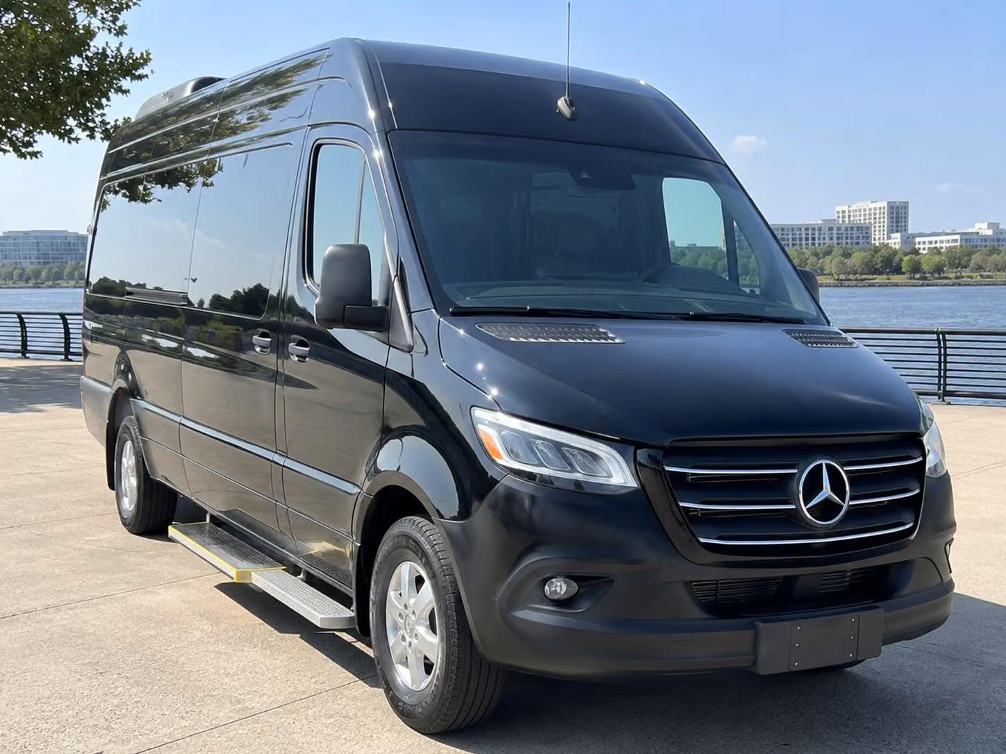 find the right long distance bus for your olathe group from sprinter vans to full size coaches