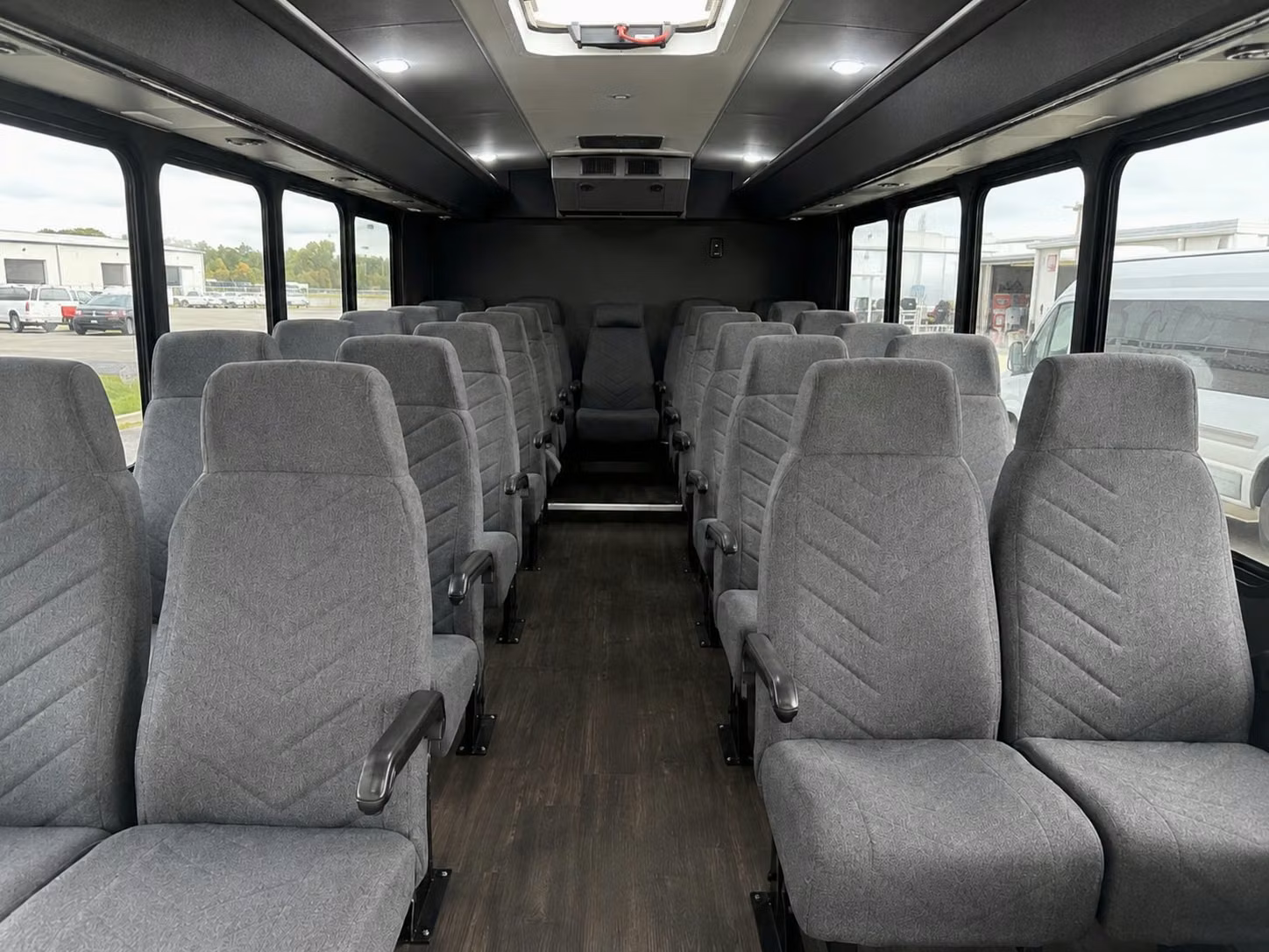 minibus rentals for smaller concert groups heading out from olathe